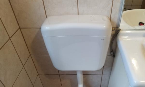 Menjava nadometnega WC kotlička LIV
